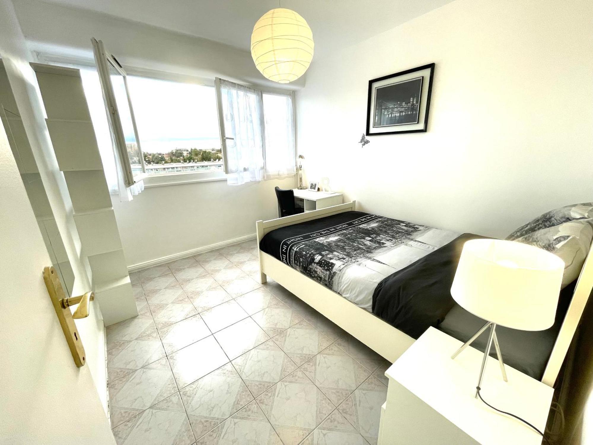Chambre Privee En Colocation Dans Un Appartement Au Centre De Rillieux La Pape Екстер'єр фото