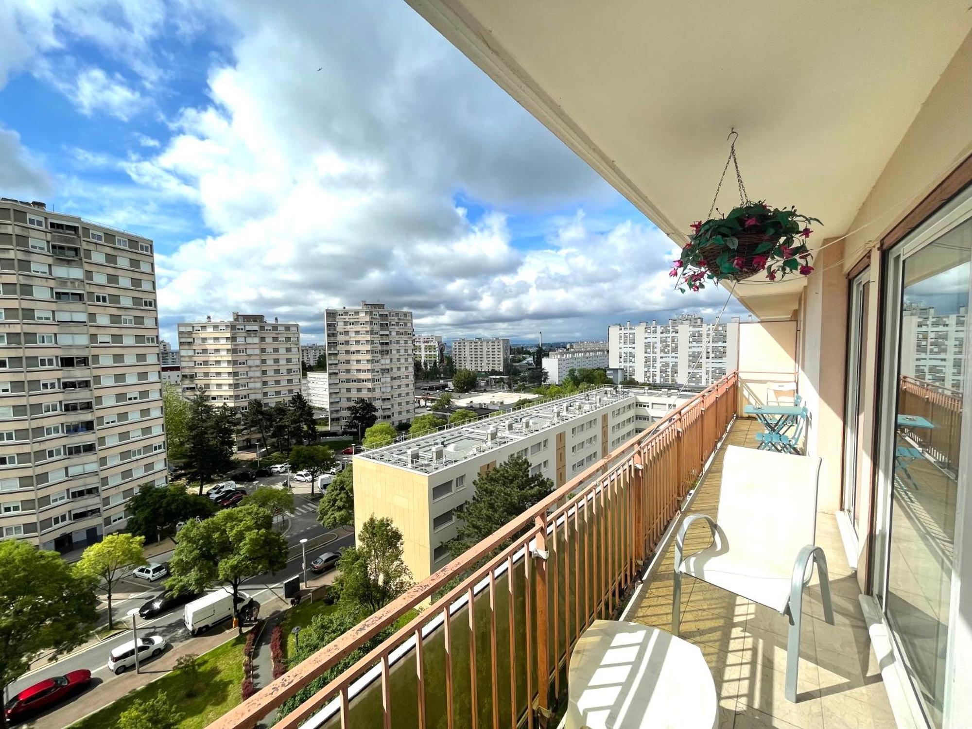 Chambre Privee En Colocation Dans Un Appartement Au Centre De Rillieux La Pape Екстер'єр фото